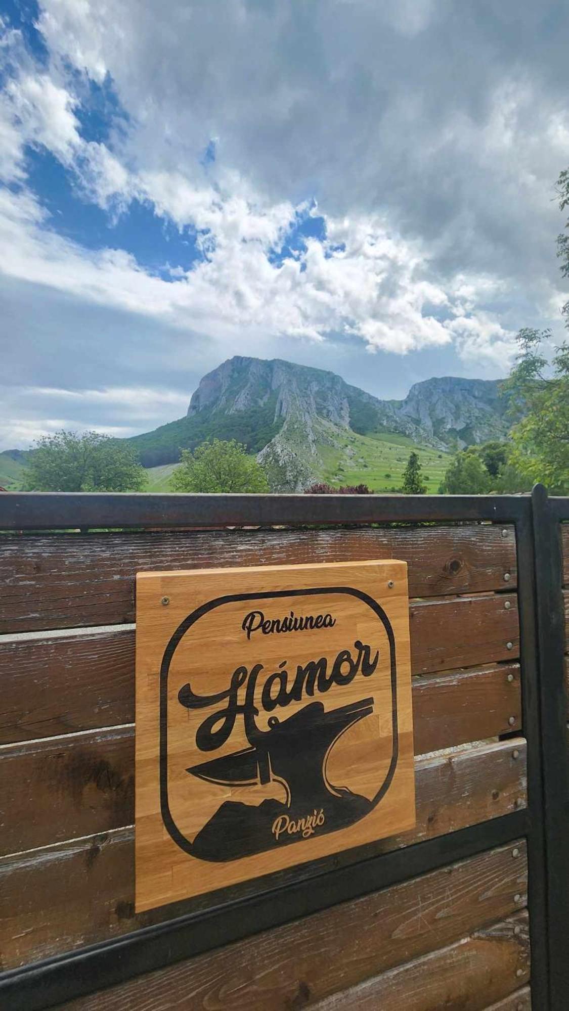 Hamor Panzio Rimetea Eksteriør bilde